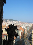 20767 Sculpture with view over Barcelona.jpg